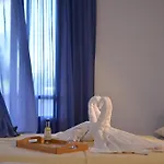 Apartment Theoni