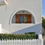 Theoni Apartment