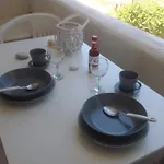 Theoni * Kastraki (Naxos)