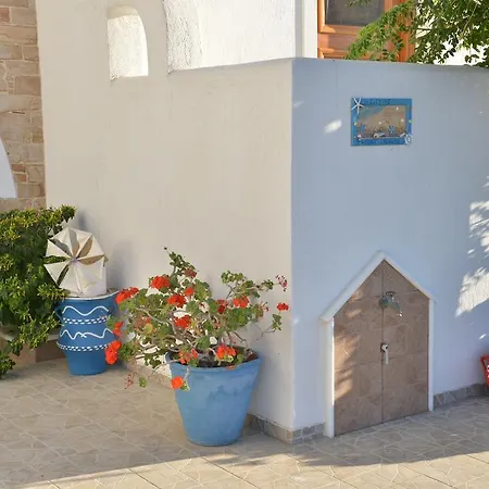 Theoni Apartamento